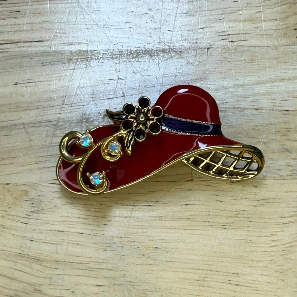 Vintage Red Hat Society Floral Enamel Rhinestone Brooch Pin Gold Tone Retro